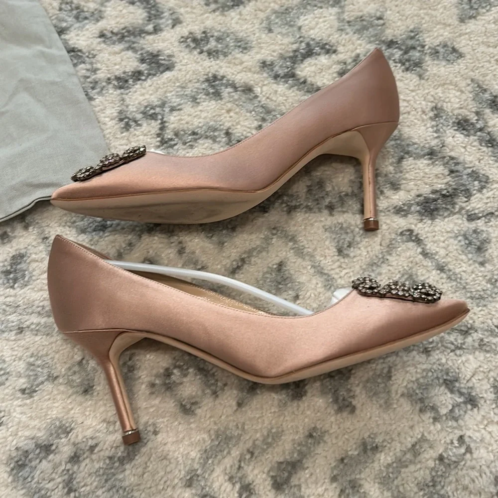 Manolo Blahnik Satin Hangisi Pumps Blush 70mm 38.5 - Picture 5 of 9